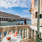 Διαμέρισμα Ca' Giulia Grand Canal View Next To Rialto Bridge *